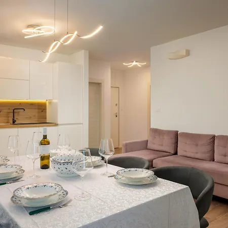 Apartment Paola *