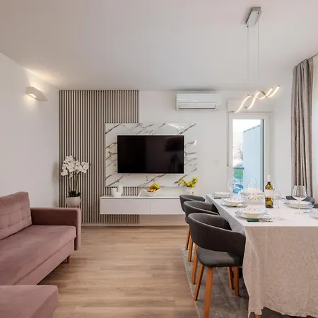 Apartamento Paola *